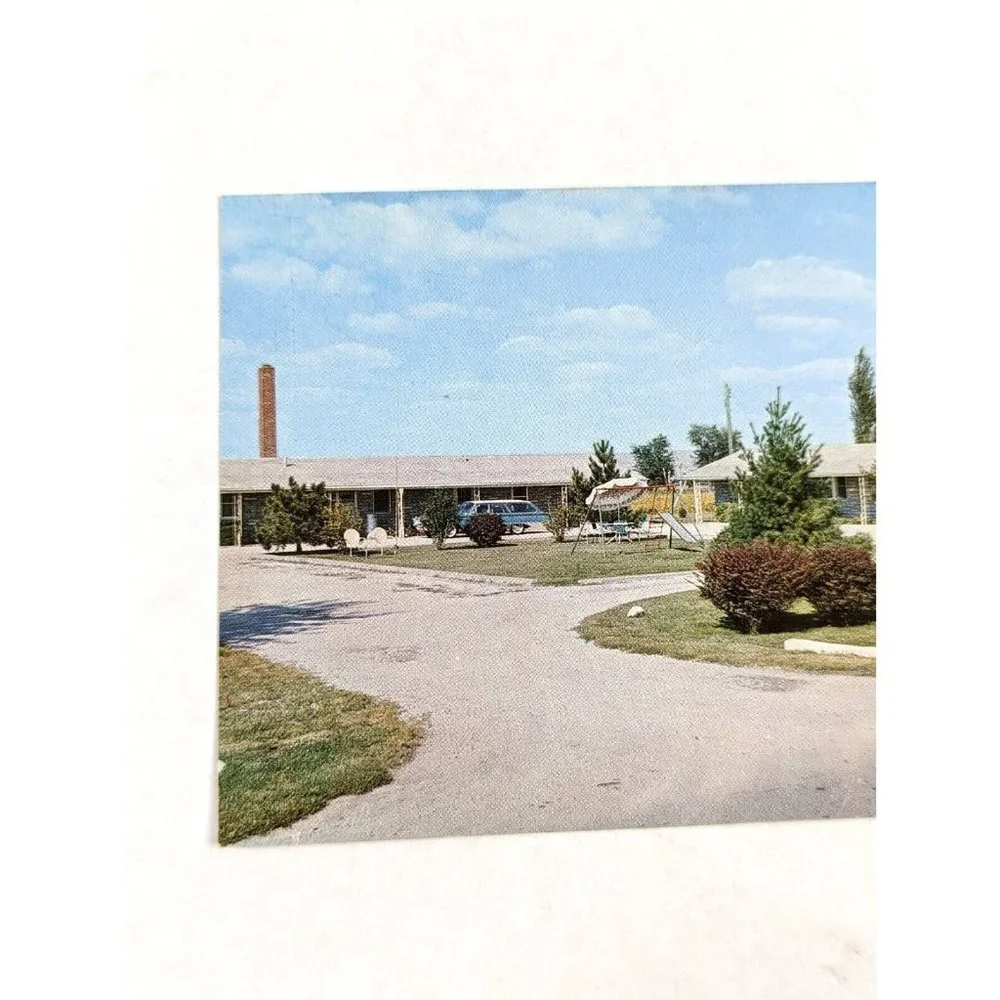 Vintage Postcard Stroots Motel Restaurant Aniston Illinois‎ 1950s Travel USA